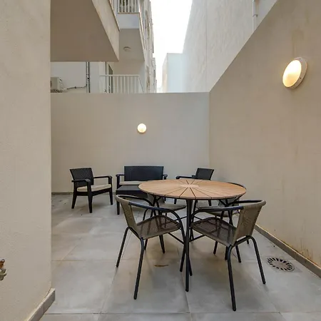 Lejlighed The - Just Off The Promenade & !