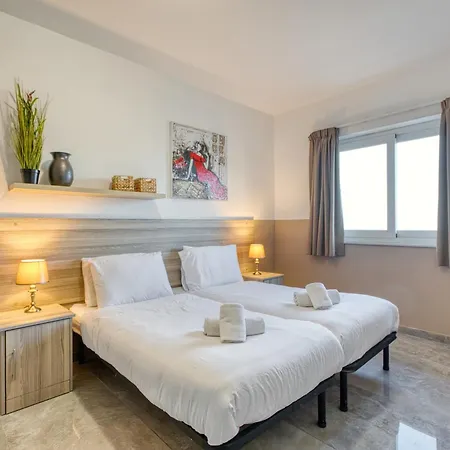 The - Just Off The Promenade & ! Lejlighed