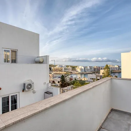 The - Just Off The Promenade & ! Apartment *