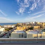 The - Just Off The Promenade & ! Kappara