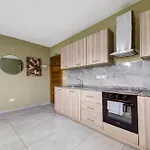 Apartmán The - Just Off The Promenade & !