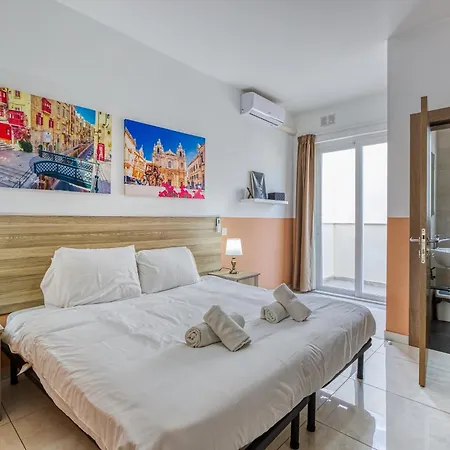 Appartement The - Just Off The Promenade & ! Kappara