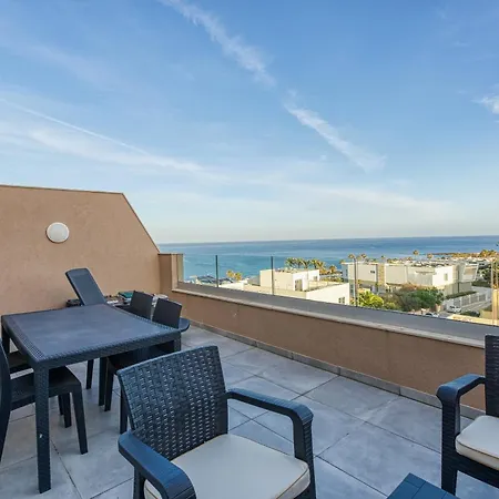 Apartment The - Just Off The Promenade & ! *