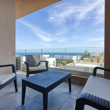 The - Just Off The Promenade & ! Kappara