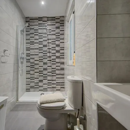 公寓 The - Just Off The Promenade & ! *