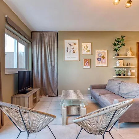 Apartment The - Just Off The Promenade & ! *