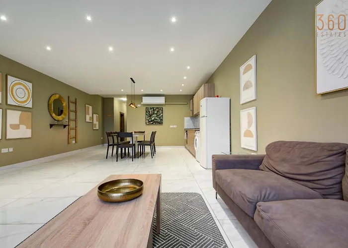 Appartement The - Just Off The Promenade & ! *