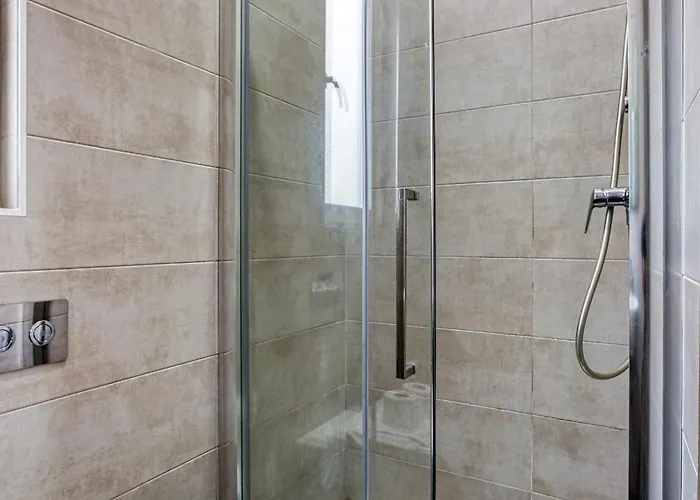 The - Just Off The Promenade & ! Appartement Kappara