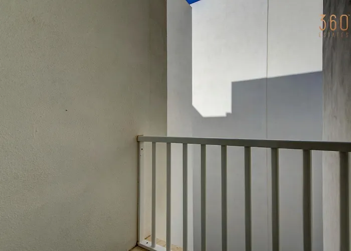 Appartement The - Just Off The Promenade & ! Kappara