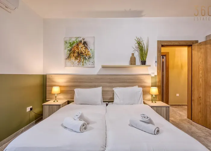 Appartement The - Just Off The Promenade & ! *