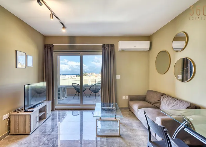 Appartement The - Just Off The Promenade & !