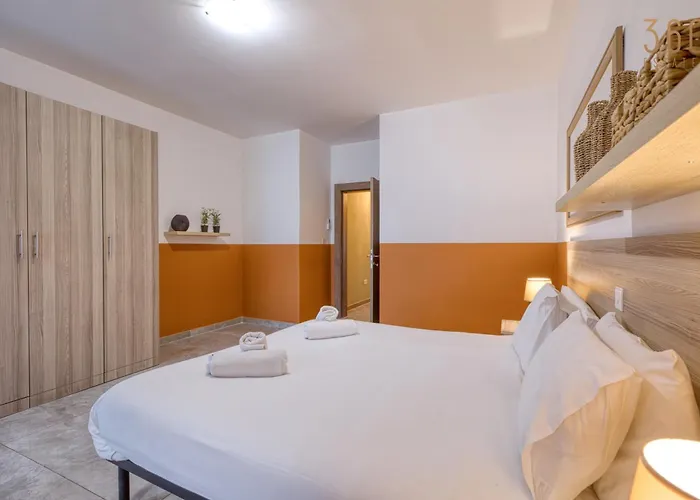 The - Just Off The Promenade & ! Appartement Kappara